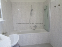 4-badezimmer-privat-wohnen-bei-therme