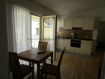 4-wohnen-und-essen-mit-kochnische-ferienwohnung-baden-bei-wien